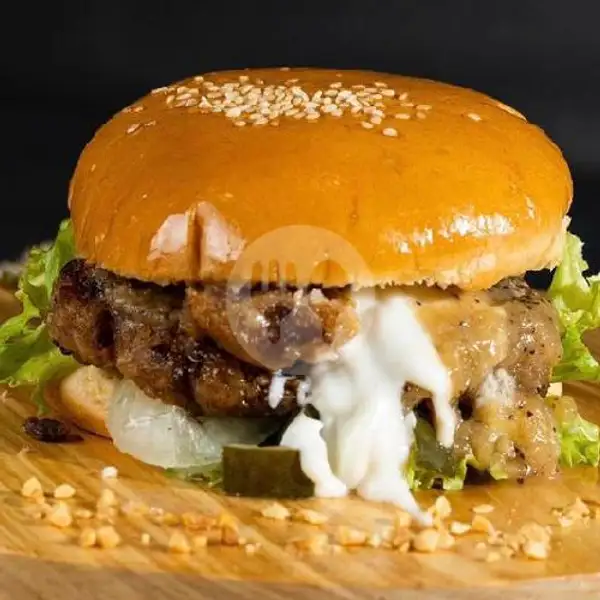 Max Pepper | Burger Max SKI, Blimbing