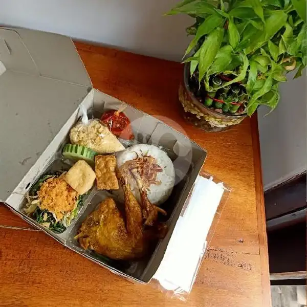Paket Super Hemat AKB | Ayam Kremes Bengawan, Denpasar