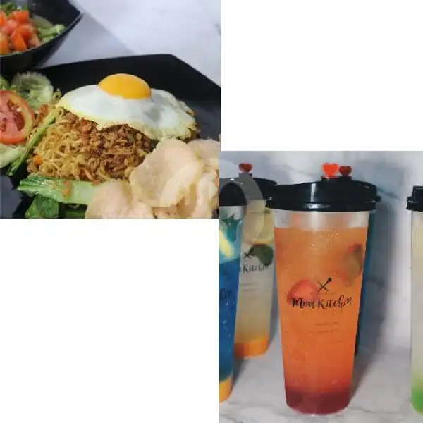 Indomie Goreng Jumbo + Scarlet Heart Potions | Mon Kitchen (Bakery & Cafe), Batam Center