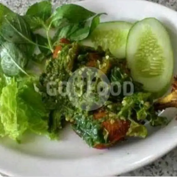 Ayam Sambal Penyet(halal Food) | Dapoer Deo, Hawila Residence
