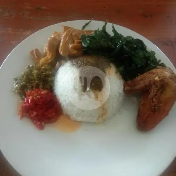 Nasi Ayam Goreng | RM Sari Minang, Gunung Batukaru