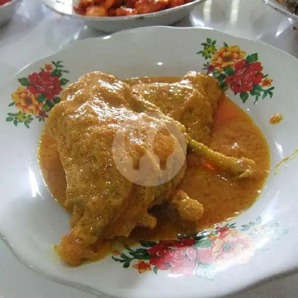 Ayam Gulai | Rm. Kartika Bundo Masakan Padang, Karet Pasar Baru Timur 5