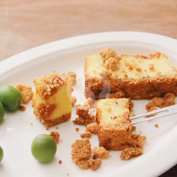 Savoury Cheesecake | Ren Official, Dukuh Pakis