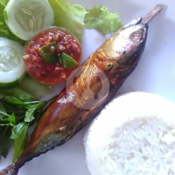 Ikan Asap | Triple A, Mbuwek