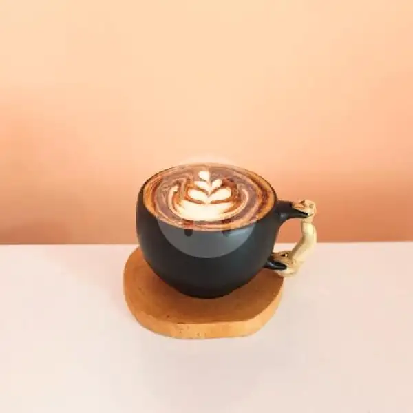 Hot Cappuccino | Gion Coffee and Space