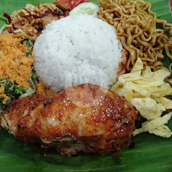 Nasi Campur | Mungil THR, Pucang Anom