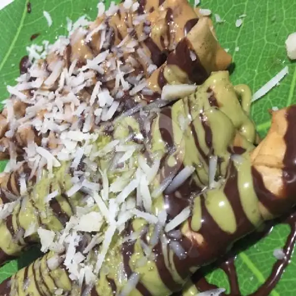 Banana Roll Coklat,matcha + Coklat,butter Peanut Toping Keju | BananAtha, Tidung 8