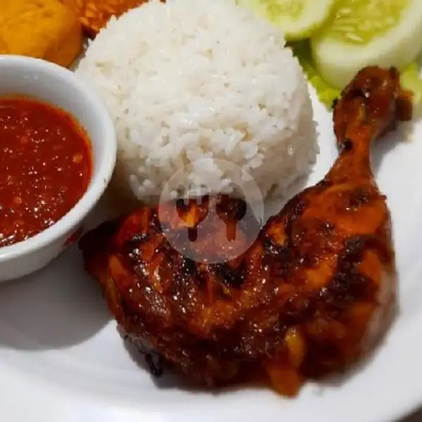 Nasi+Ayam Bakar+Tahu/Tempe Lalap Sambal+Minuman | Bebek Jewer