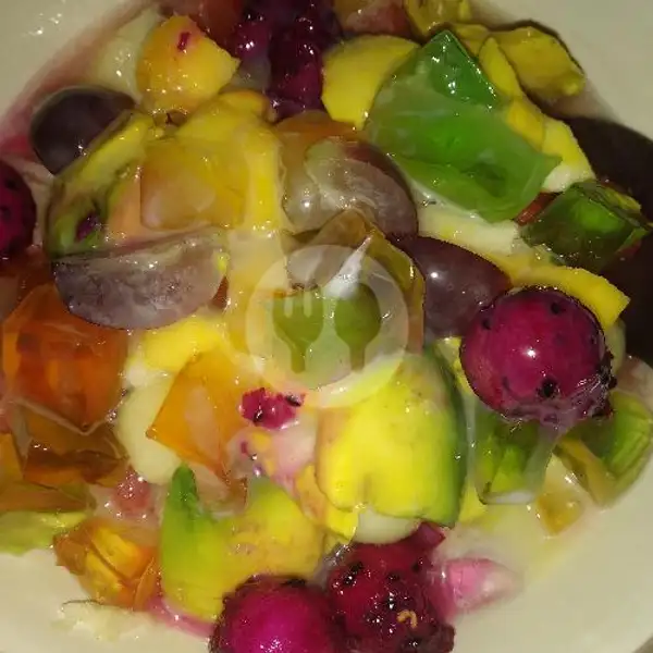 Sop Buah | Salad Buah Saladdin dan Seblak, Limo