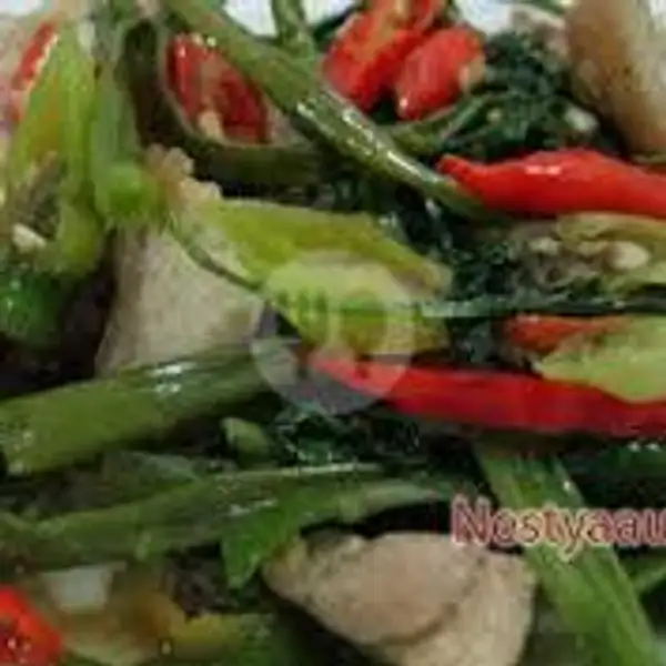 Ayam Sayur Kangkung | Lalapan Seafood Ayam dan Ikan Bakar Selera Kita, WR. Supratman