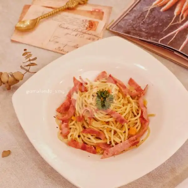 Spaghetti Aglio Olio Beef | Oma Londo, Thamrin