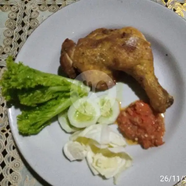 Pecel Ayam Lezat+Gratis Teh Tawar Hangat | Nyam Nyam Nyumiii