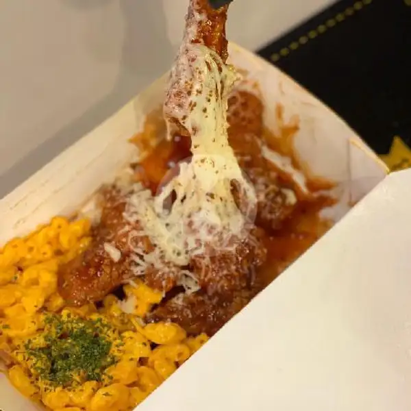 Melted Mozzarella | Chicken Box, Melati