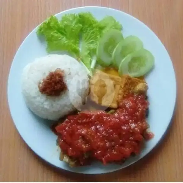 Nasi Ayam Geprek Komplit | Seafood, Joglo Pujasera