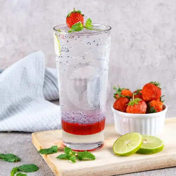 Strawberry Mojito | Networking Cafe And Co Working Space, Gubeng