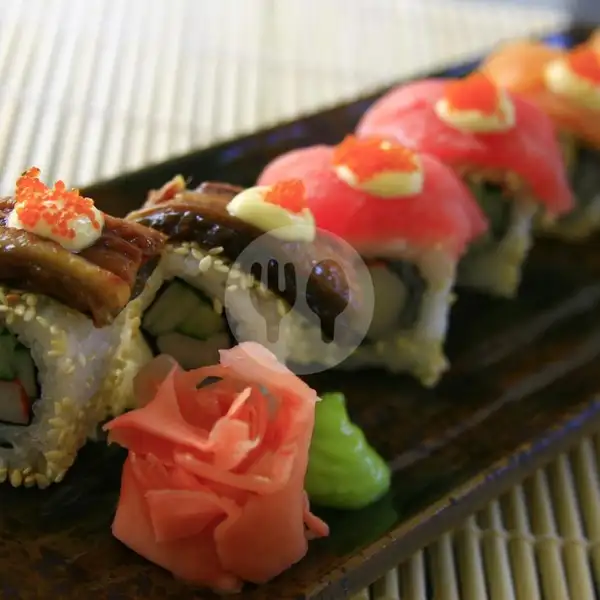 De'Sushi Lovers | Desushi Restaurant, Pattimura