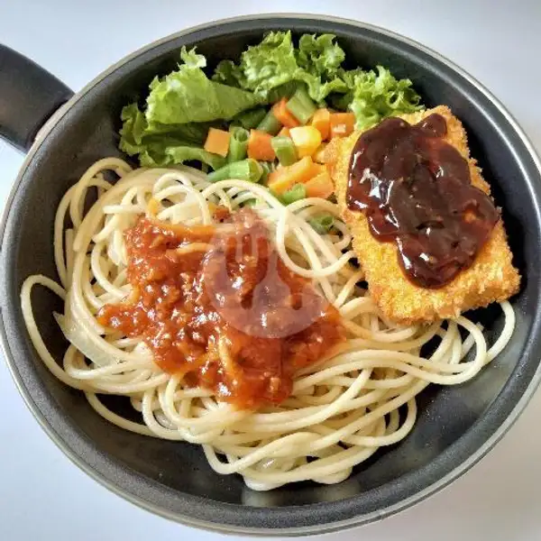 Spaghetti Bolognese With Dory Katsu Sc BBQ | Ricebowl Sakana, Prawiro Sudiyono