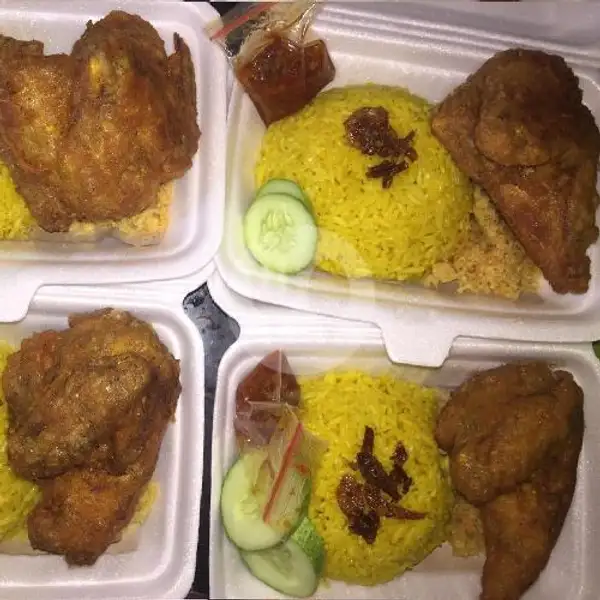 Nasi Kuning + Ayam Kremes + Kangkung | Nasi Kuning, Nasi Kebuli & Nasi Uduk Bang Ardy