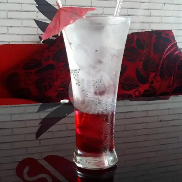 Strawberry Squash | Jawara Cafe, Batang