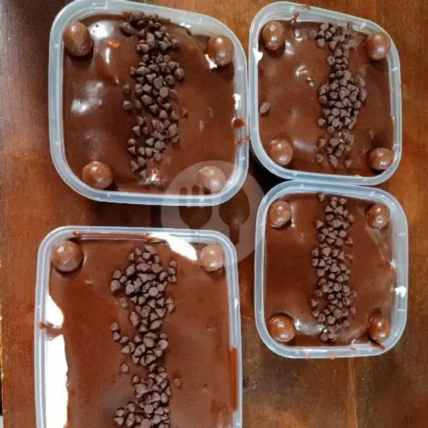 Choco Creamy Pudding 350ml | Yuri's Puding, Kebomas