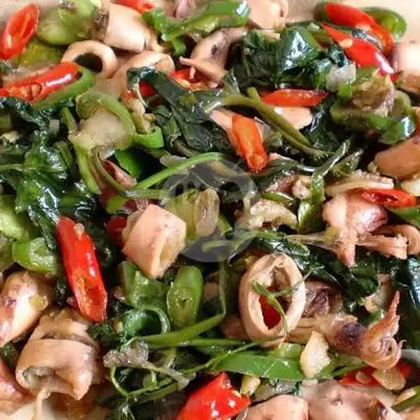 Cumi Sayur Kangkung | Lalapan Seafood Ayam dan Ikan Bakar Selera Kita, WR. Supratman