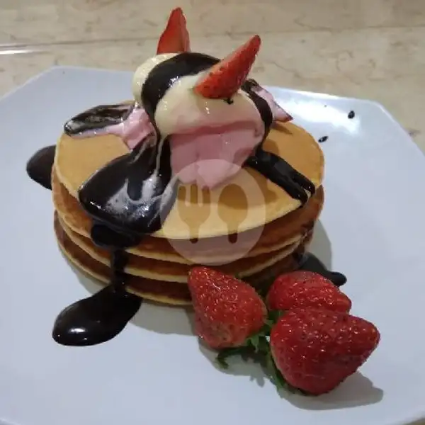 Pancake | Penyet Kedung Mundu, Semarang