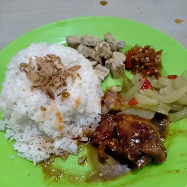 Nasi Campur Ayam Kecap | Warung Makan Sosro Sudarmo, Nongsa