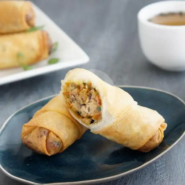 Chicken Curry Spring Roll | Papa Sauce, Semat