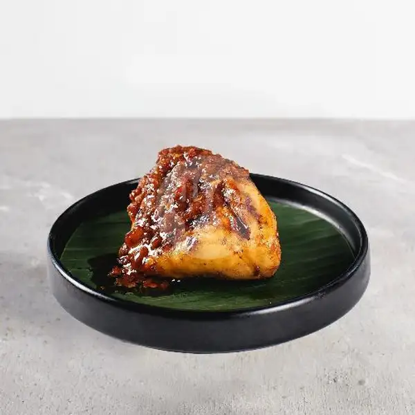 Ayam Hitam | HITAM, Kedungdoro