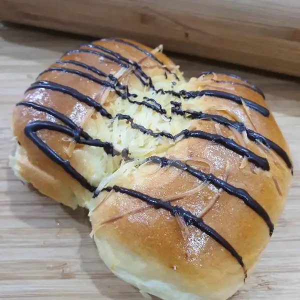 Roti Manis Pisang Coklat | Maxims Bakery & Cafe, Lubuk Baja