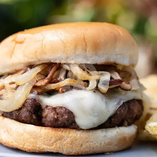 beef enoki mushroom burger | The Continental, rajabasa