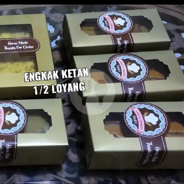 Engkka Ketan: Khas Palembang 1/2 Loyang / UK. 20x10 | Sari Pizza