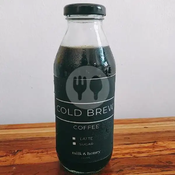 Sweet Cold Brew | Milk & Honey Bakery, Denpasar