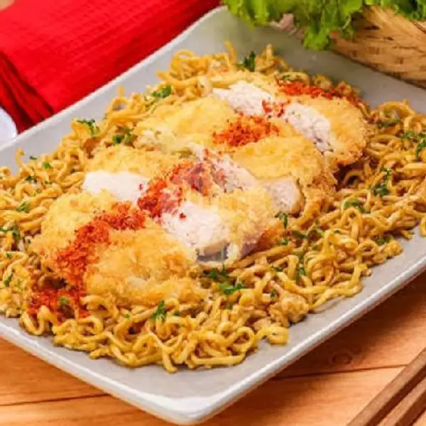 Mie Goreng Rendang With Chicken Katsu | Tingki Rice Box Take Away, Penjaringan