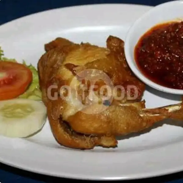 Ayam Penyet(halal Food) | Dapoer Deo, Hawila Residence
