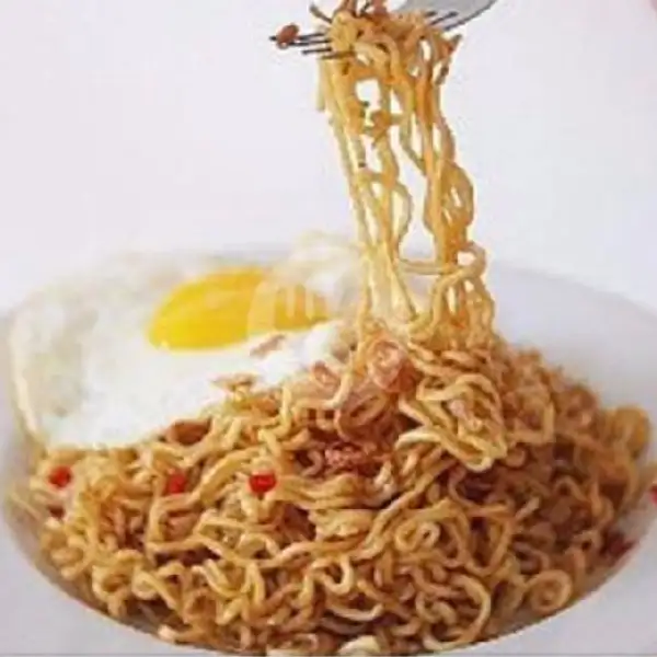 Indomie Goreng + Telur | Salad Buah dan Nasi Liwet Audi Queen, Palmerah