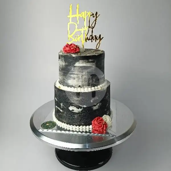 Kue Ulang Tahun 2 Tingkat Gradasi Hitam | Barbar Cake House