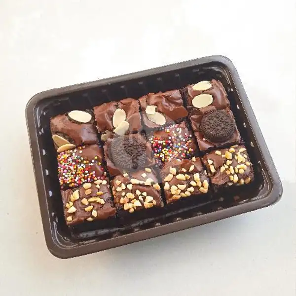 Brownies Panggang Kecil | Jawara Cafe, Batang