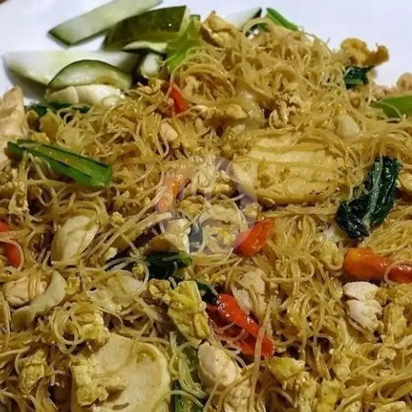 Bihun Goreng Ayam | Kwetiau Goreng Dan Nasi Goreng Seafood Makjoss, Batikan