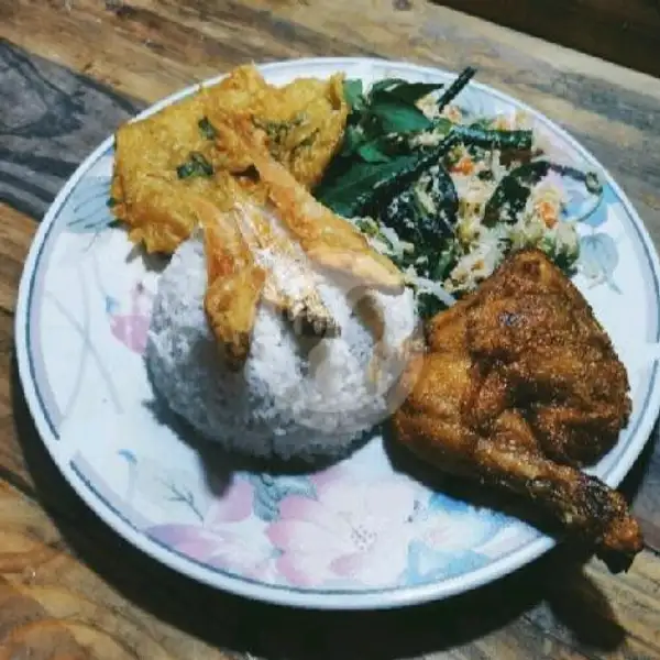 Nasi Urap Ayam Ambyar | Pondok Ayam Ambyar, Villa Muka Kuning