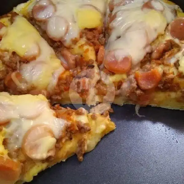 Pizza Sosis + Daging | Raja Kebab Pizza & Burger, Pasopati