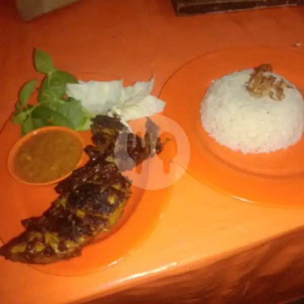 Paket  Ayam  Bakar + Nasi Uduk | Bandar 888 Sea food Nasi Uduk