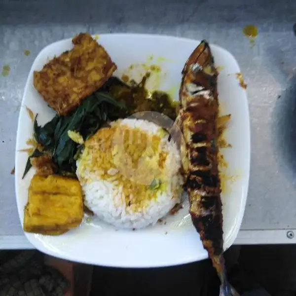 Nasi Ikan Bakar Salam Es Jeruk. | Masakan Padang Doa Mande