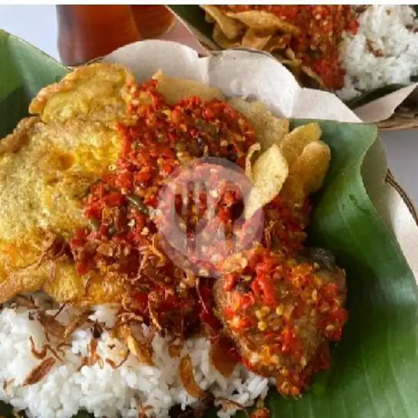 Nasi Ayam Spesial Komplit | Sambal Petir Bu Yuli