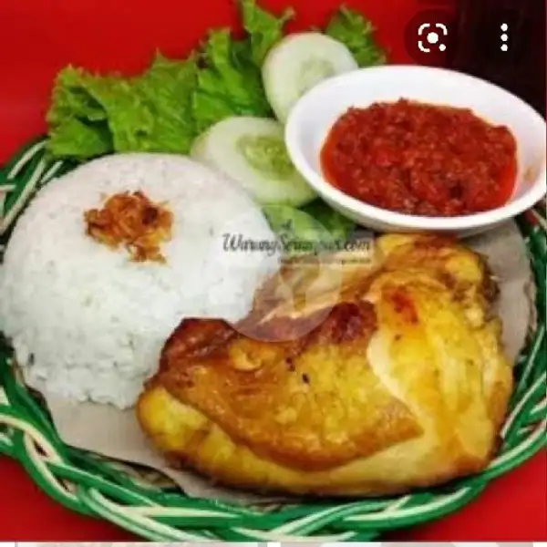 Ayam Goreng Jumbo Utk 2 Org Bisa | Es Sirsak Pecel Lele,Gerdu TegalGede,Karanganyar.
