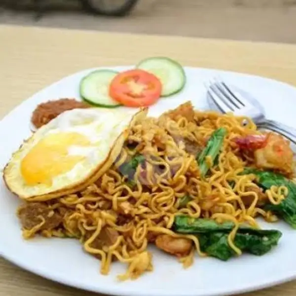 Indomie Goreng | Ayam Penyet Selera Baru (ANEN) Sp. Surabaya, T Chik Ditiro