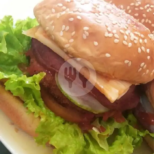 Burger Chicken Smoked Beef Cheese | Dhapoer Pasta, Sidorejo
