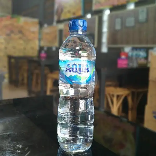 Aqua Botol 600ml | Nasi Goreng Omki, Cut Mutia