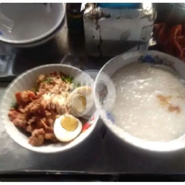 Bubur Ayam + Telor 3/4 Porsi | Bubur Ayam Mang Iyan Setrasari Mall, Morning Glory