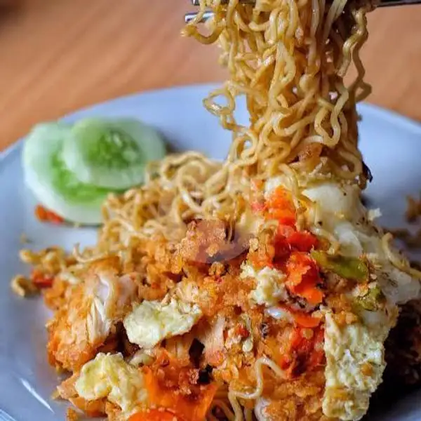 Indomie Geprek Ayam + Teh Panas | Warung Sambel Bawang, Cengger Ayam